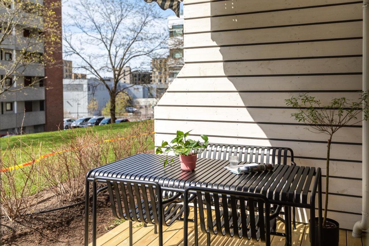 Scandinavian With 2 Bedrooms And Terrasse - Close To Storo Storsenter And All Public Transport Oslo