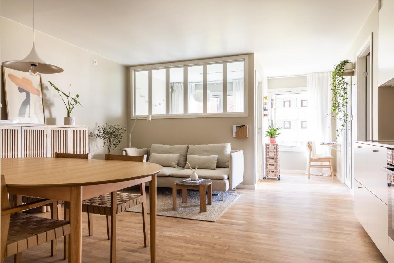 Scandinavian With 2 Bedrooms And Terrasse - Close To Storo Storsenter And All Public Transport Lägenhet Oslo
