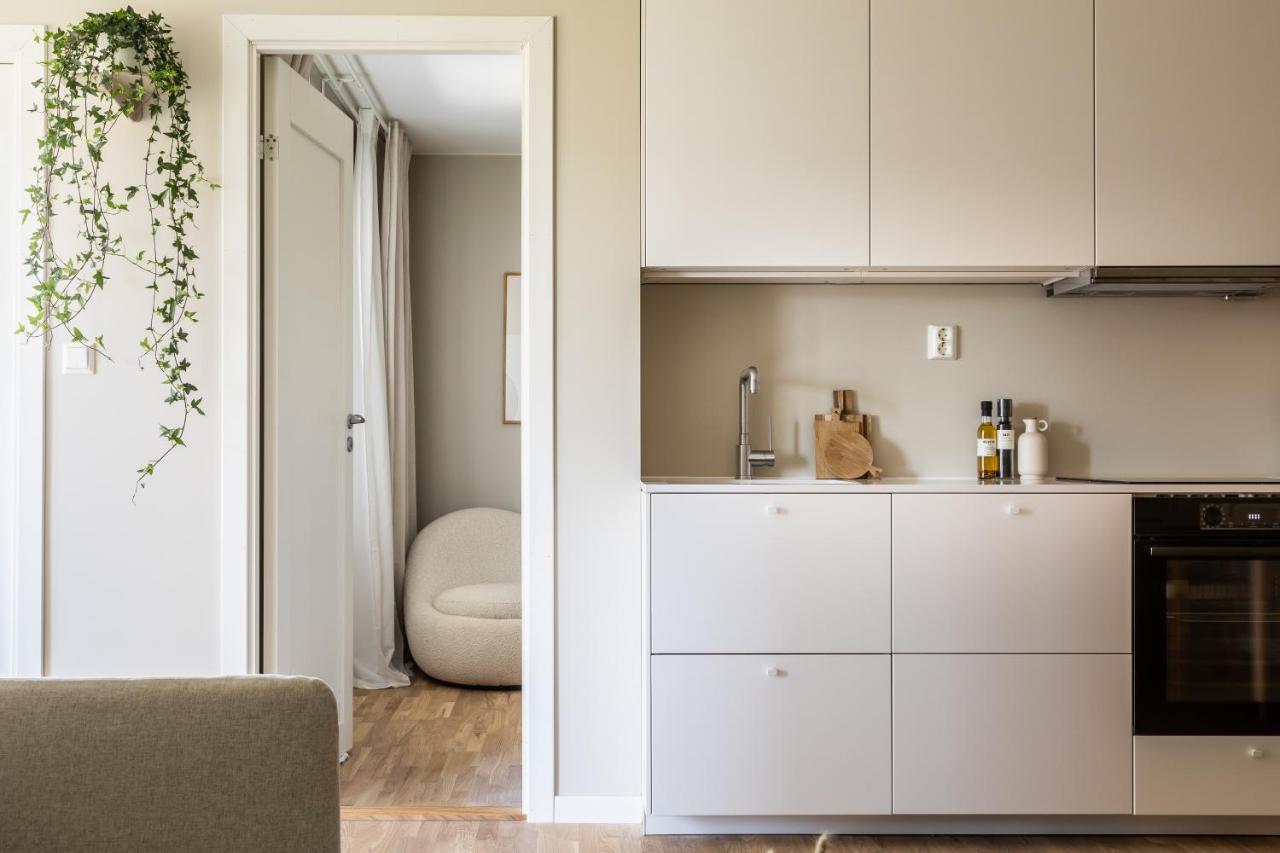Scandinavian With 2 Bedrooms And Terrasse - Close To Storo Storsenter And All Public Transport *