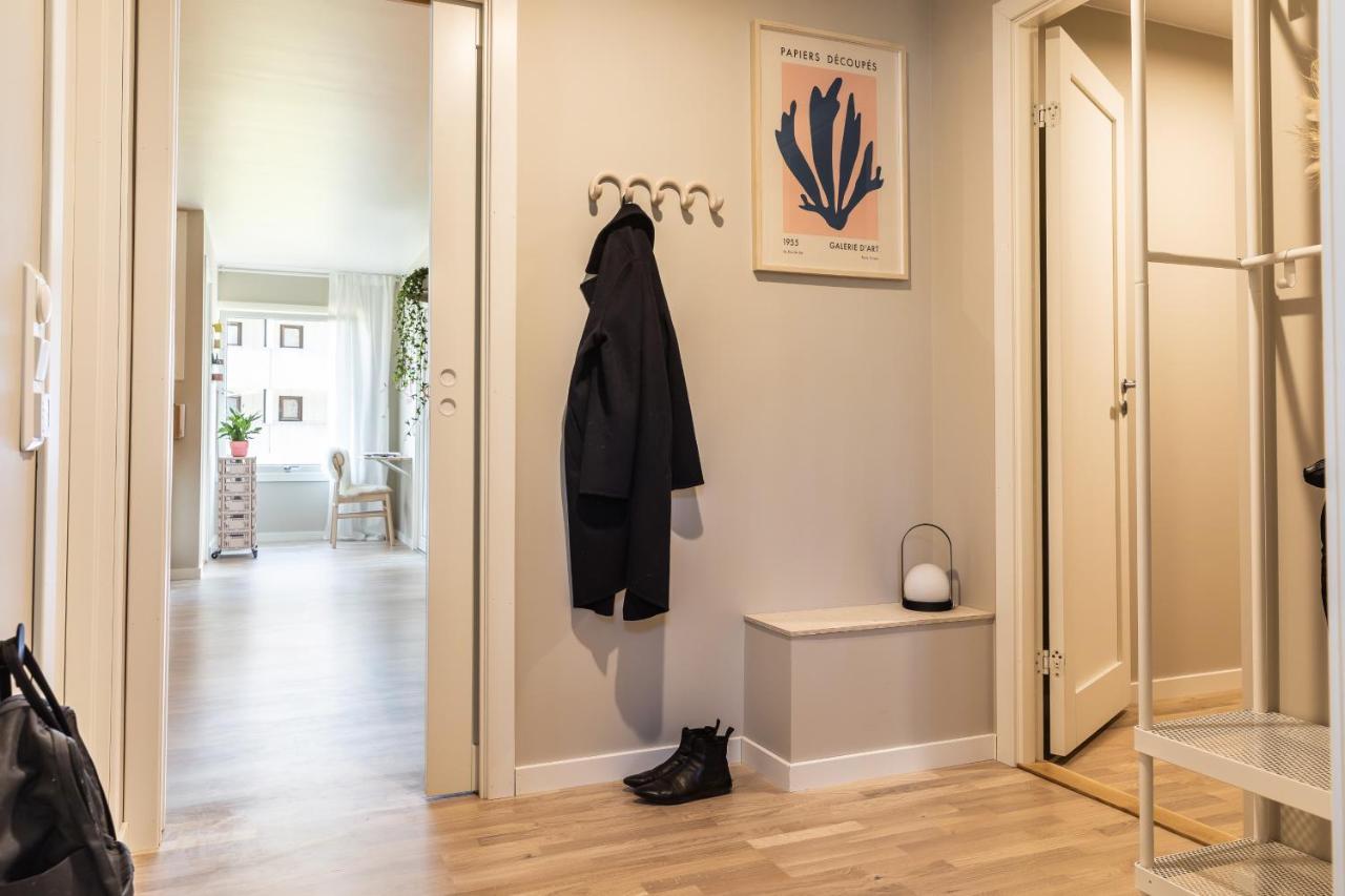 Scandinavian With 2 Bedrooms And Terrasse - Close To Storo Storsenter And All Public Transport *